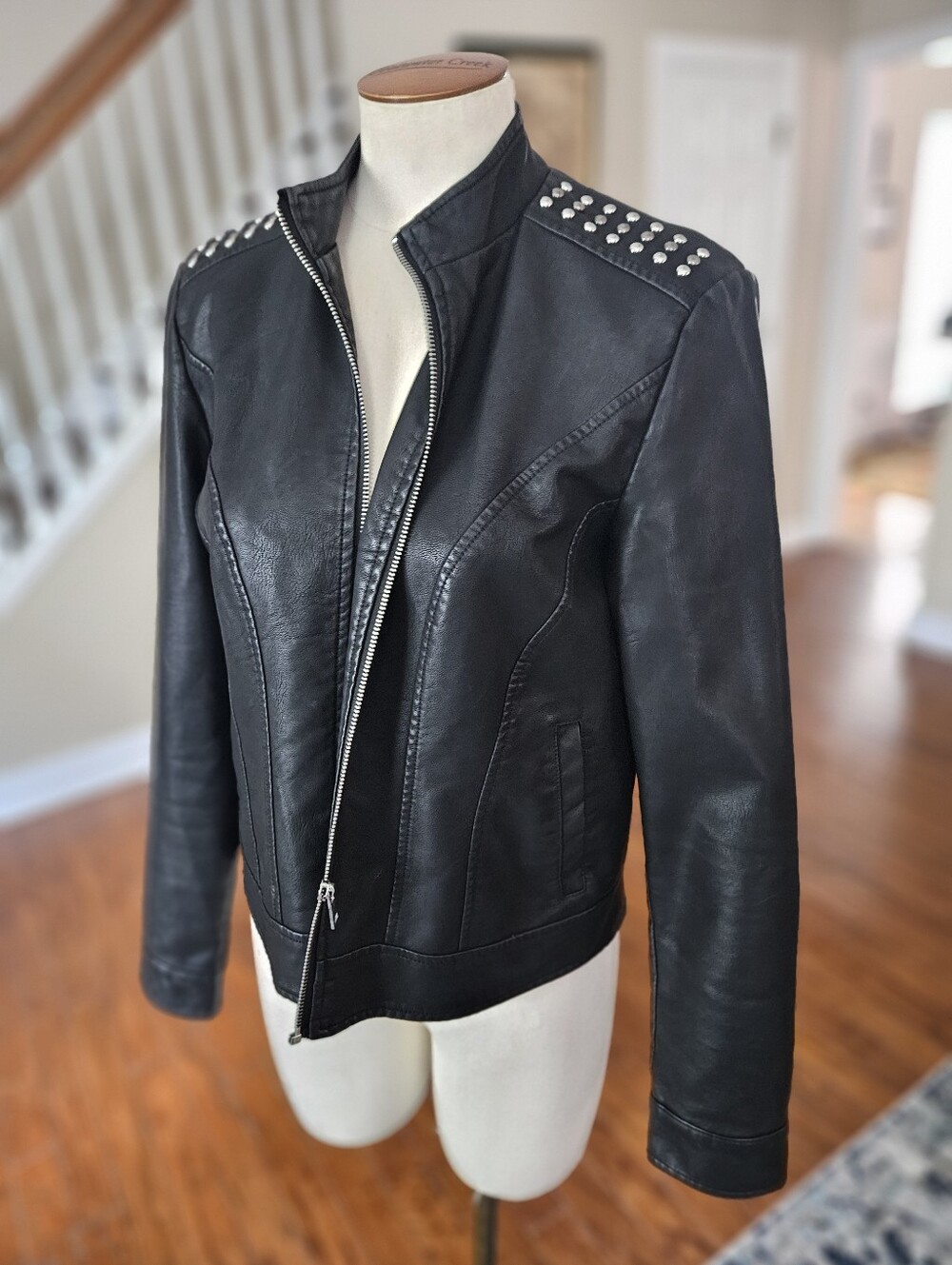 Baccini Faux Leather Jacket Medium